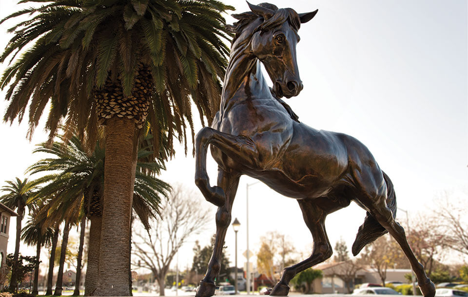 SCU Bronco Statue