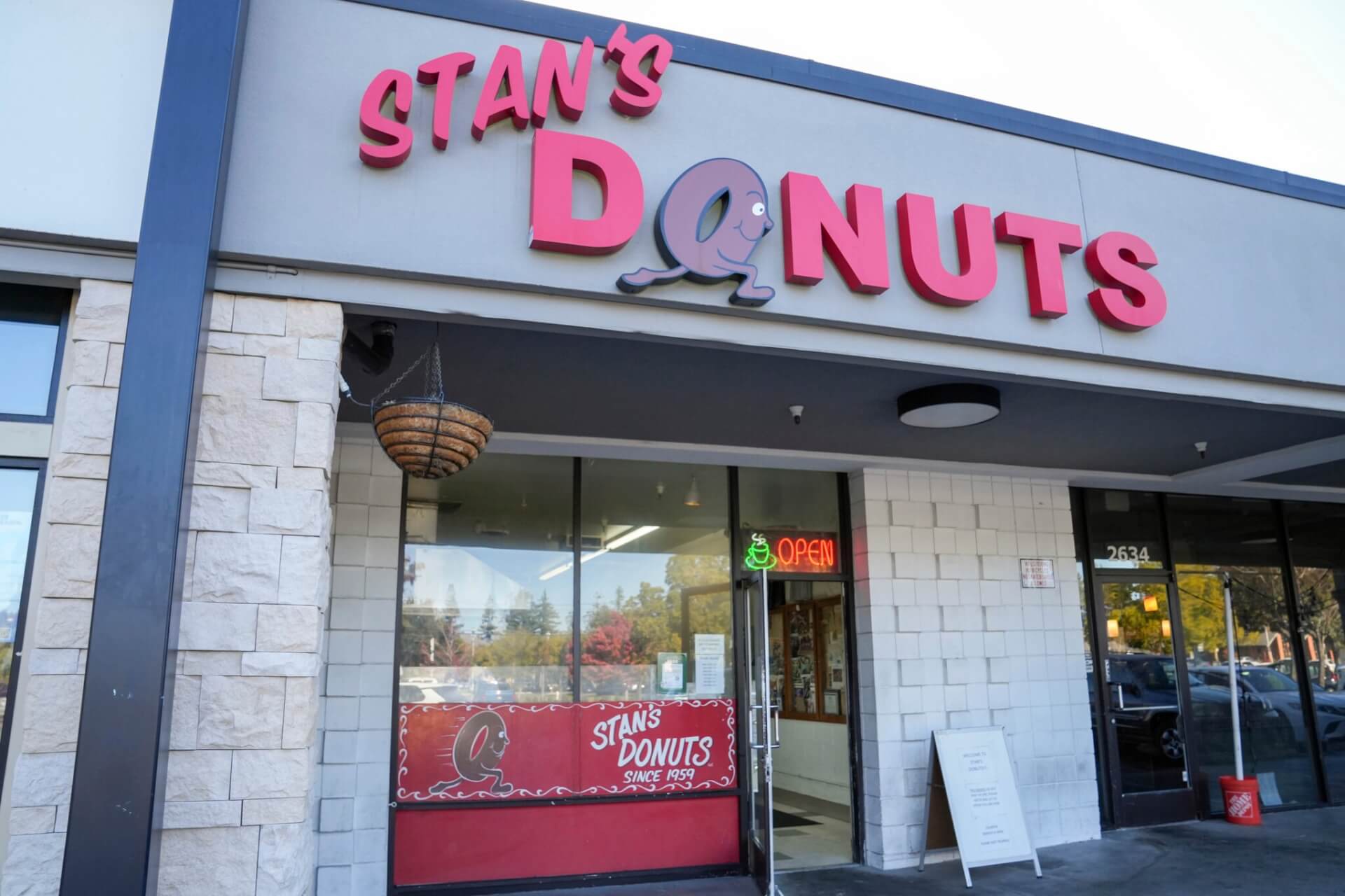 Stan's Donut Shop